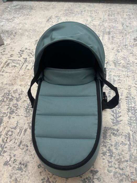 Спальный блок BABYZEN YOYO Bassinet Ginger зеленый
