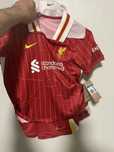 Costum de fotbal Liverppol marimea S