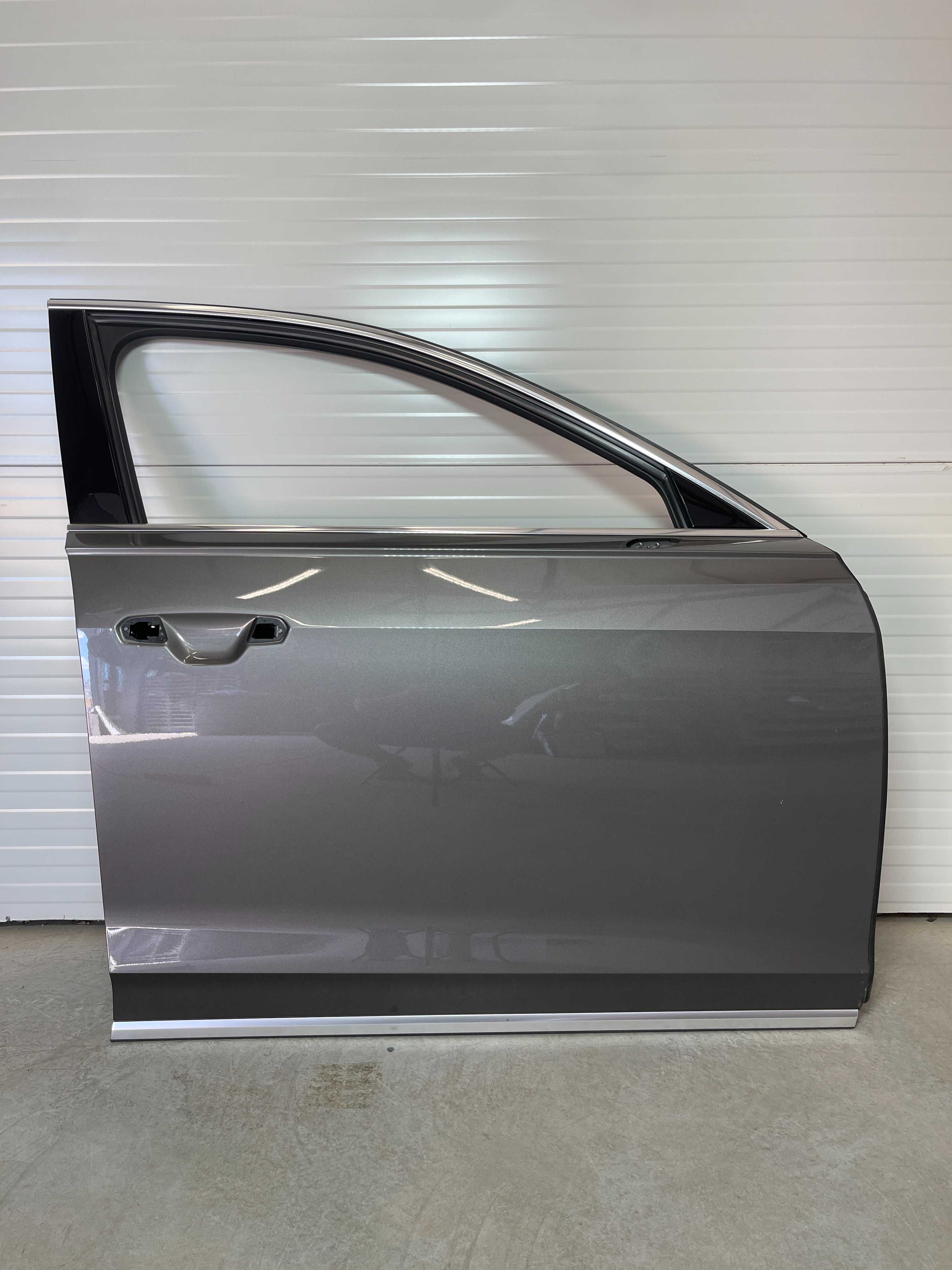 Audi A8 D5 4N врата предна лява