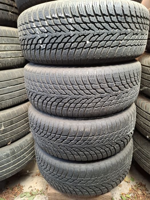 Cauciucuri anvelope iarna 195 205 215 225 235 245 45 55 60 65 16 17 18