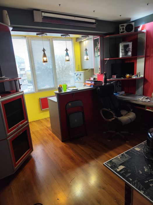 Дава се под наем Двустаен апартамент в с. Айдемир, Област Силистра - 64 кв.м за 55080 € - Снимка #20