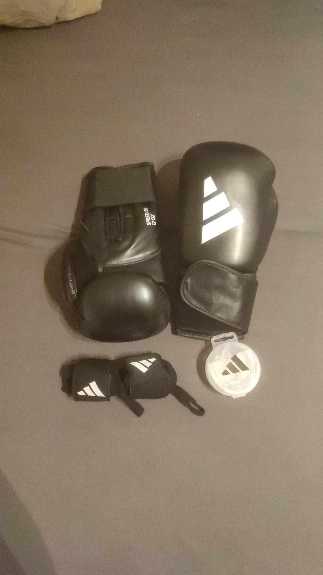 Mănuși box adidas 12 oz și fașă adidas