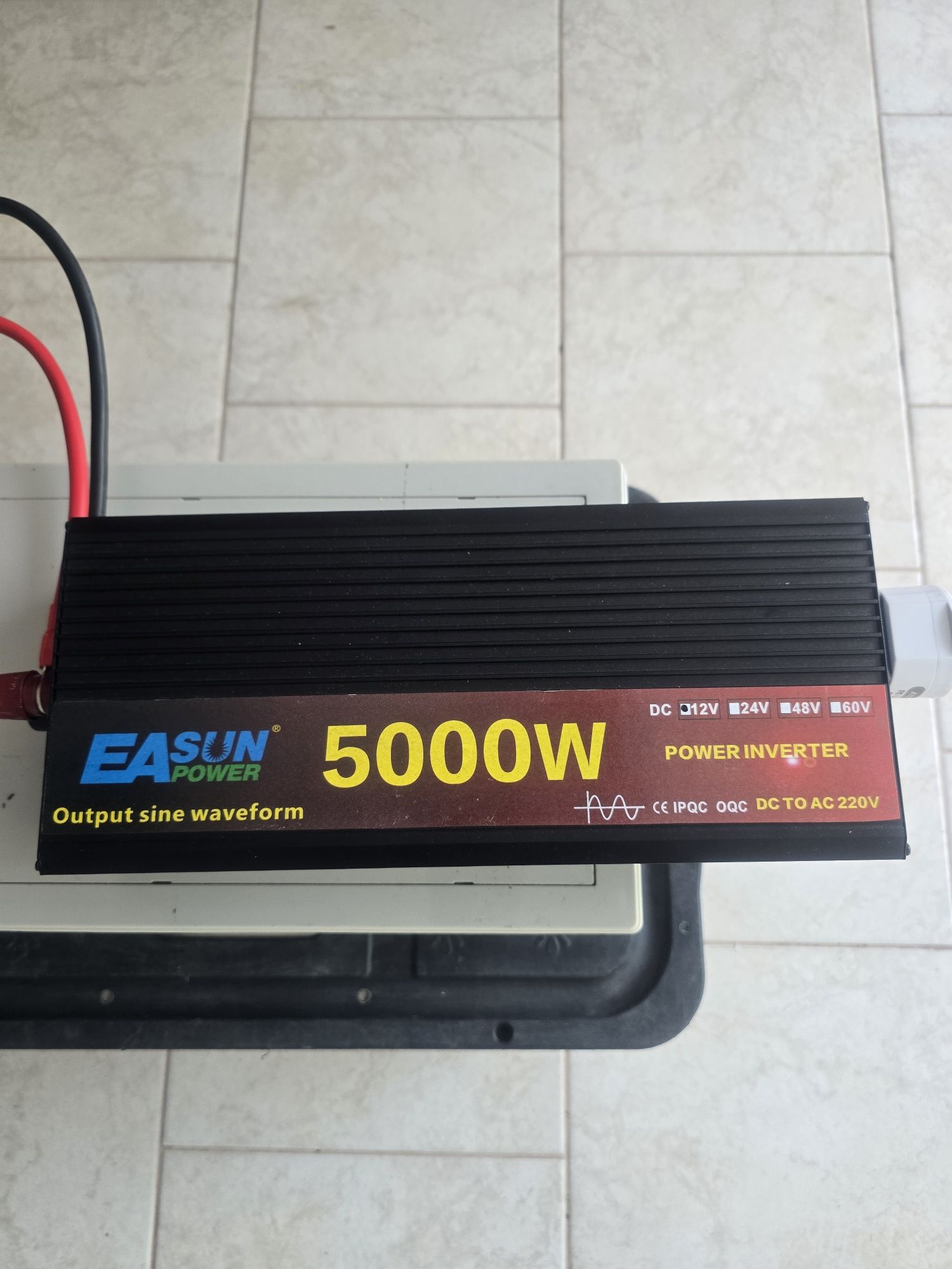 Invertor auto EASUN Power 12v- 5000w.