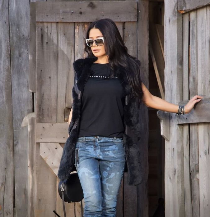 Alessa.              .