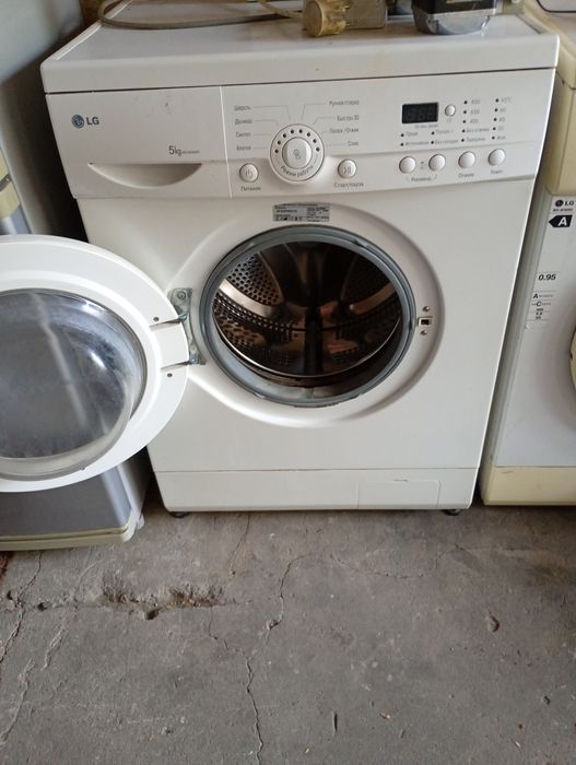 Продам стиральную машину