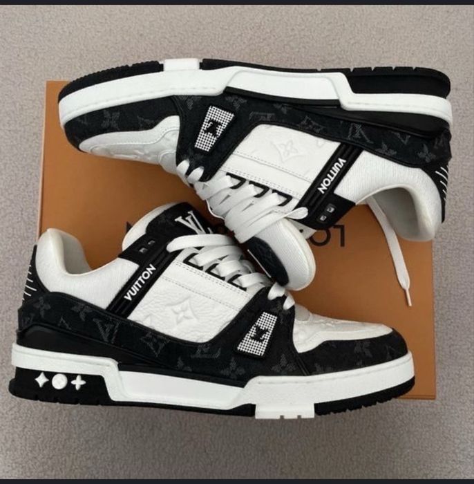 Louis Vuitton Trainers Black