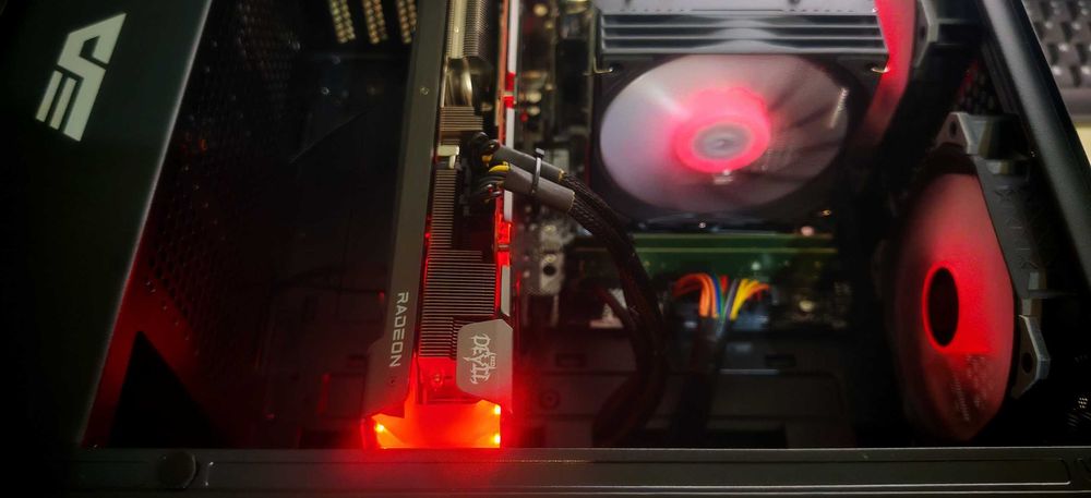 Добро Геймърско PC R5 5600X/32Gb/1TB SSD/RX 6700XT 12Gb/Гаранция