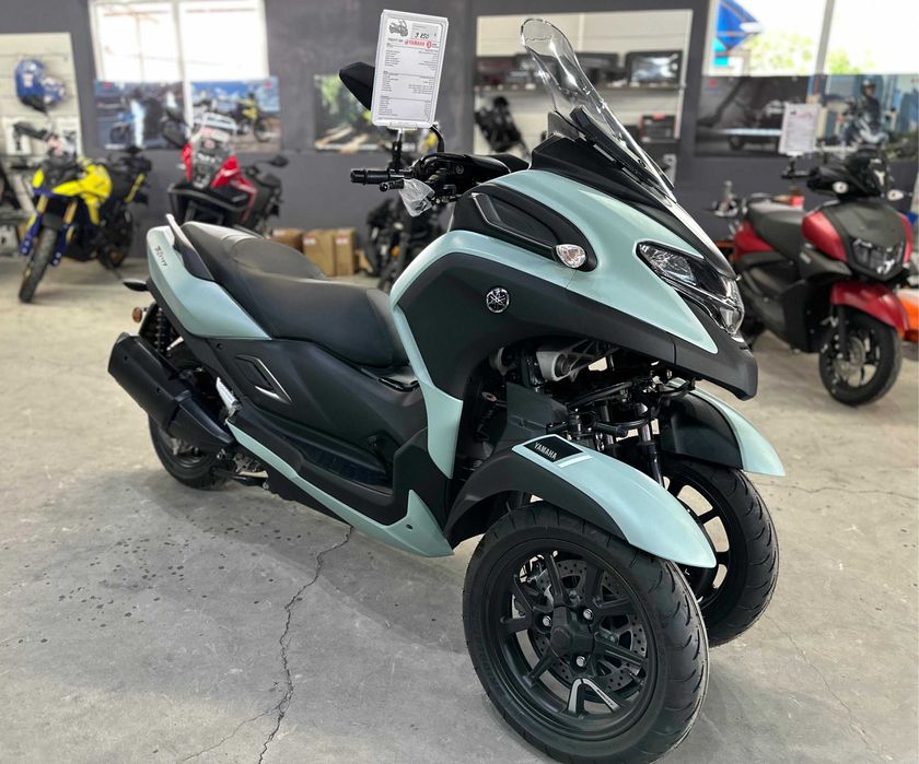 Yamaha Tricity 300 - se conduce cu B - stoc Yamaha Constanta