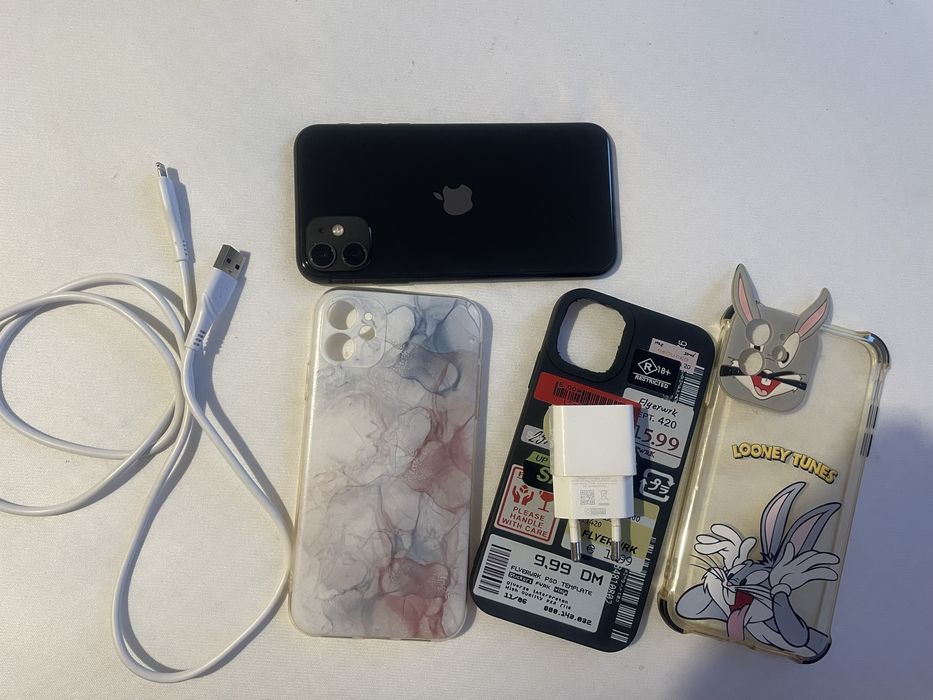 Iphone 11 64 gb черен black