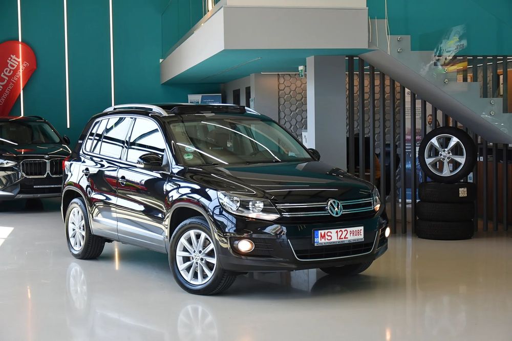 Volkswagen Tiguan 12luni Garantie~137.000km~Navi 3d~Piele~Pano