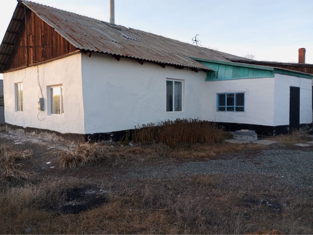 Продам дом в п.Баянаул