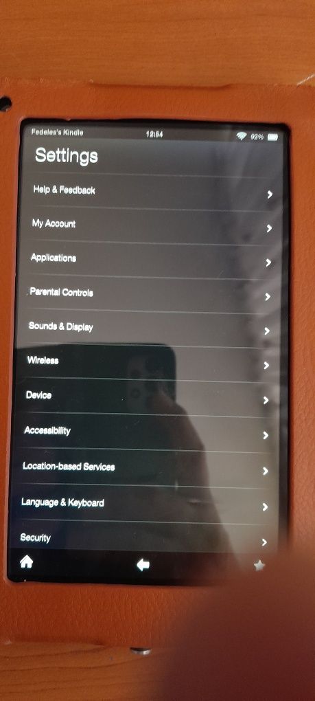 Ebook reader AMAZON KINDLE full touchscreen cu wireless