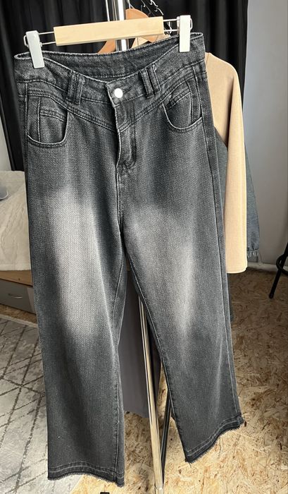 Свободные джинсы 28/29 размер