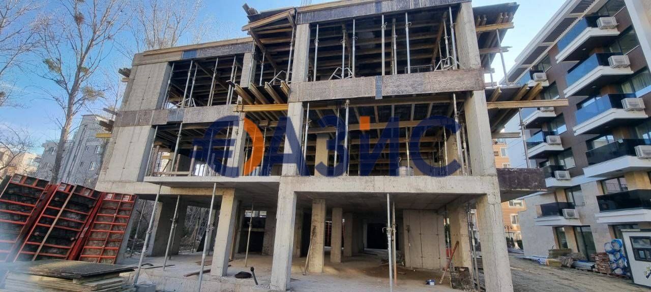 Апартамент с 1 спалня в жилищна сграда в строеж, Слънчев Бряг,