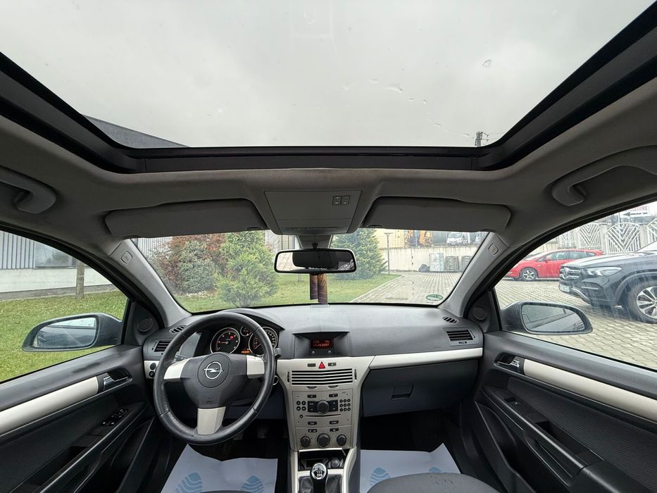 Vand Opel Astra h 1.9 cdti an 2009