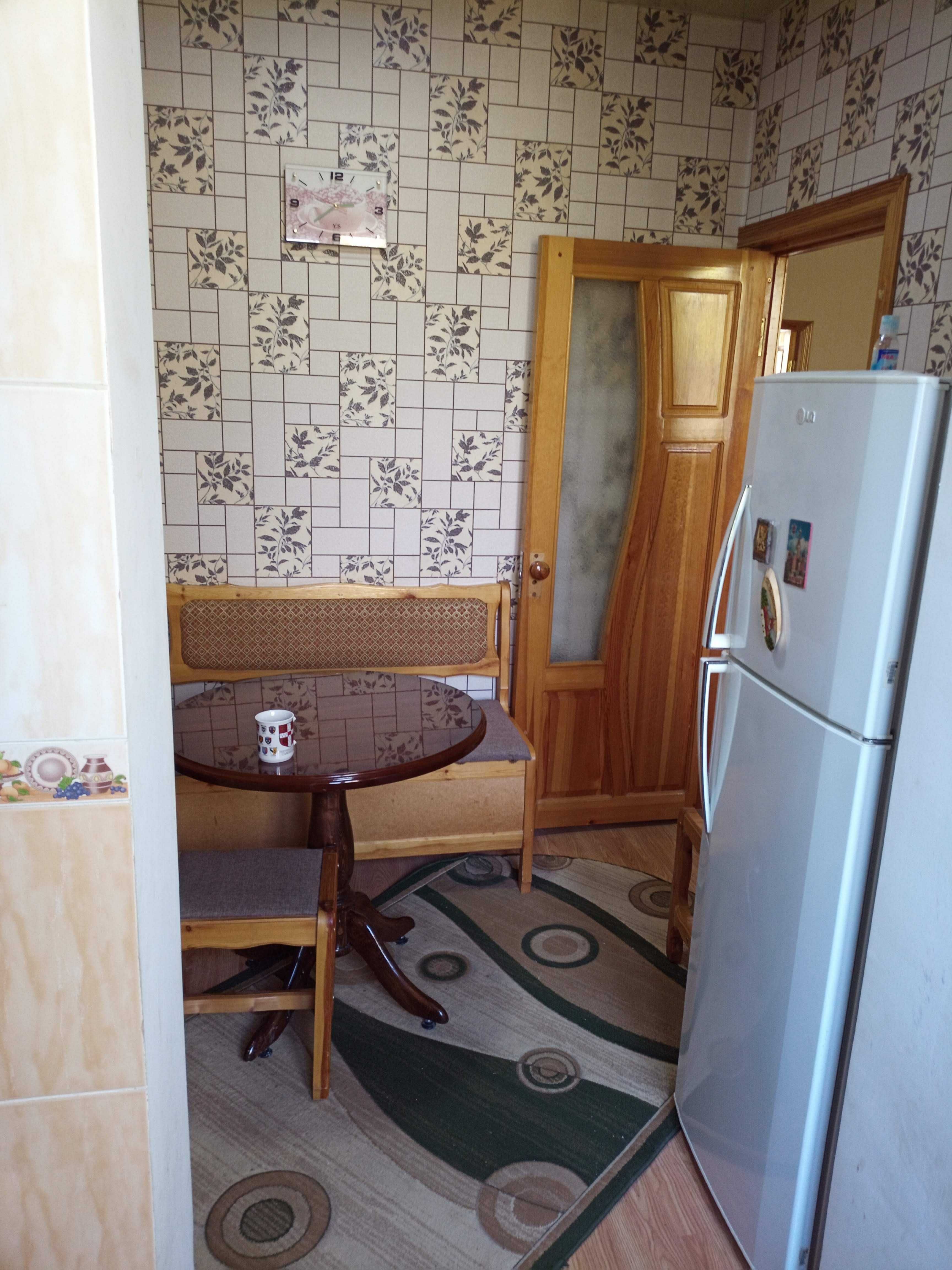 Авиасозлар-1 да 3/3/4 сотилади (Метро Тузель)