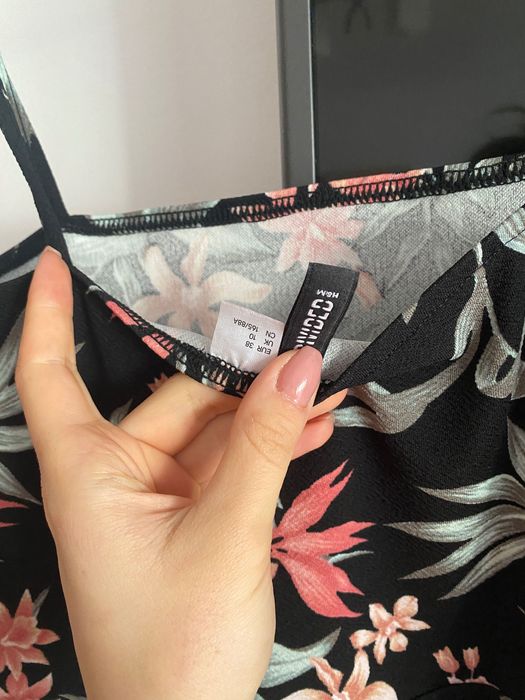 Rochie H&M cu imprimeu florar