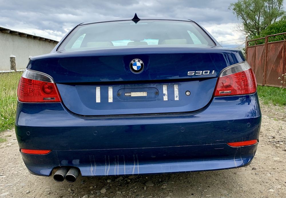 Dezmembrez bmw e60 530i