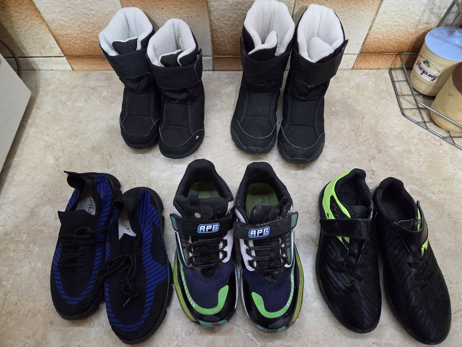 Детски обувки различни номера