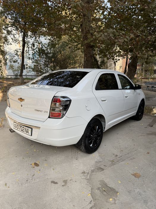 Коблт 2025 й 4 поз мигнает