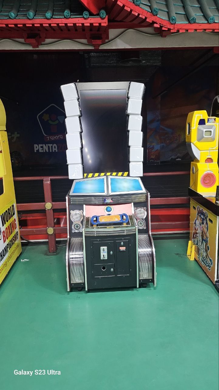 Продаётся Игровый аппараты