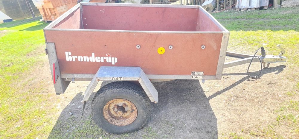 Vand remorca cu acte /Germania