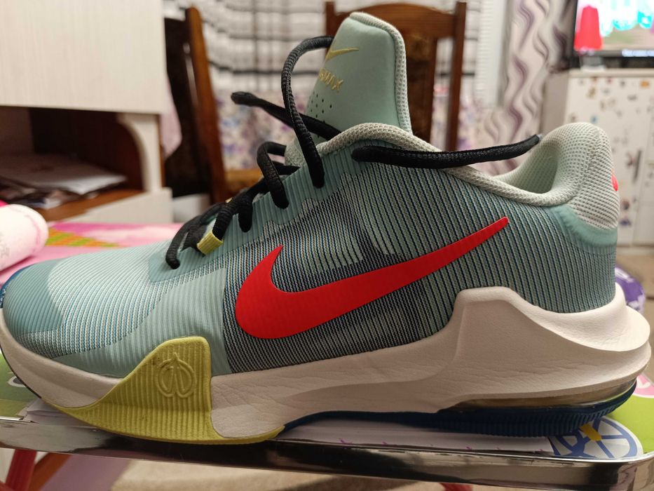 Маратонки nike air max impact 4