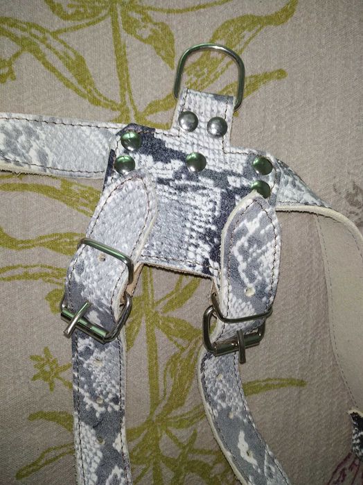 Ham din piele naturala pentru caini de talie mare, 1 buc