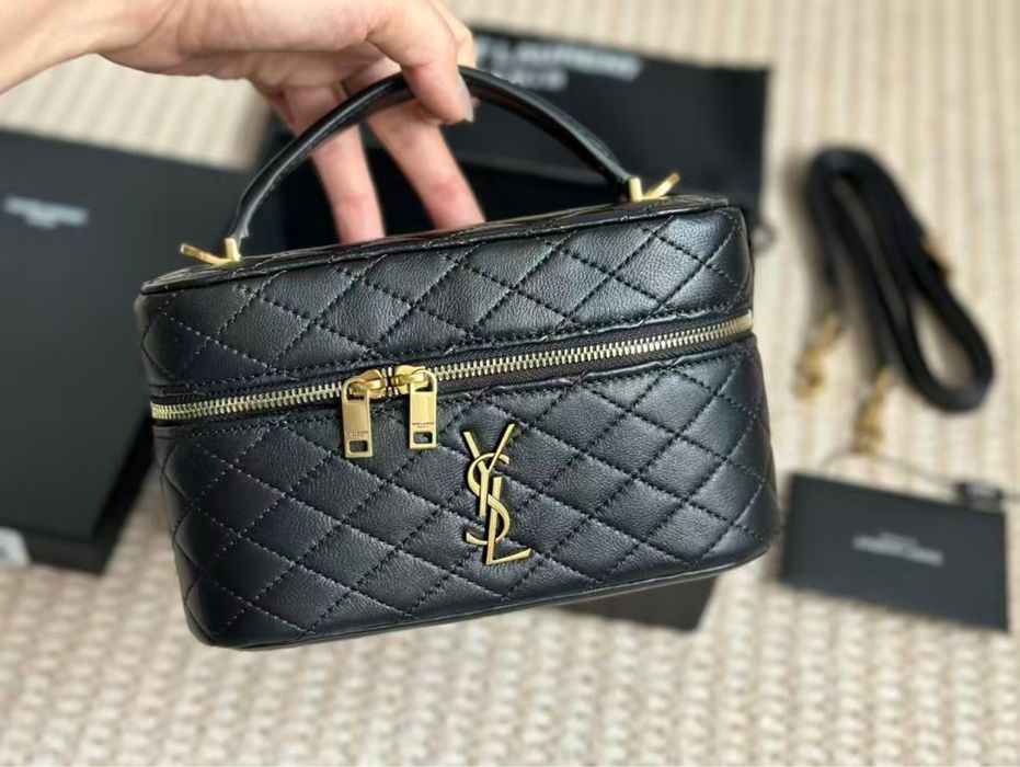 Дамска кожена чанта YSL