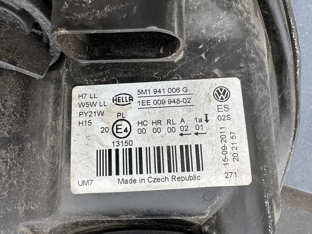 5M1 941 006 G Десен фар за VW Golf Plus 2009-2014г.!
