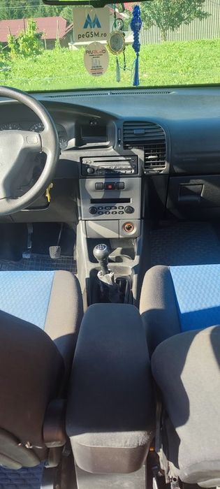Opel zamfira 7 locuri