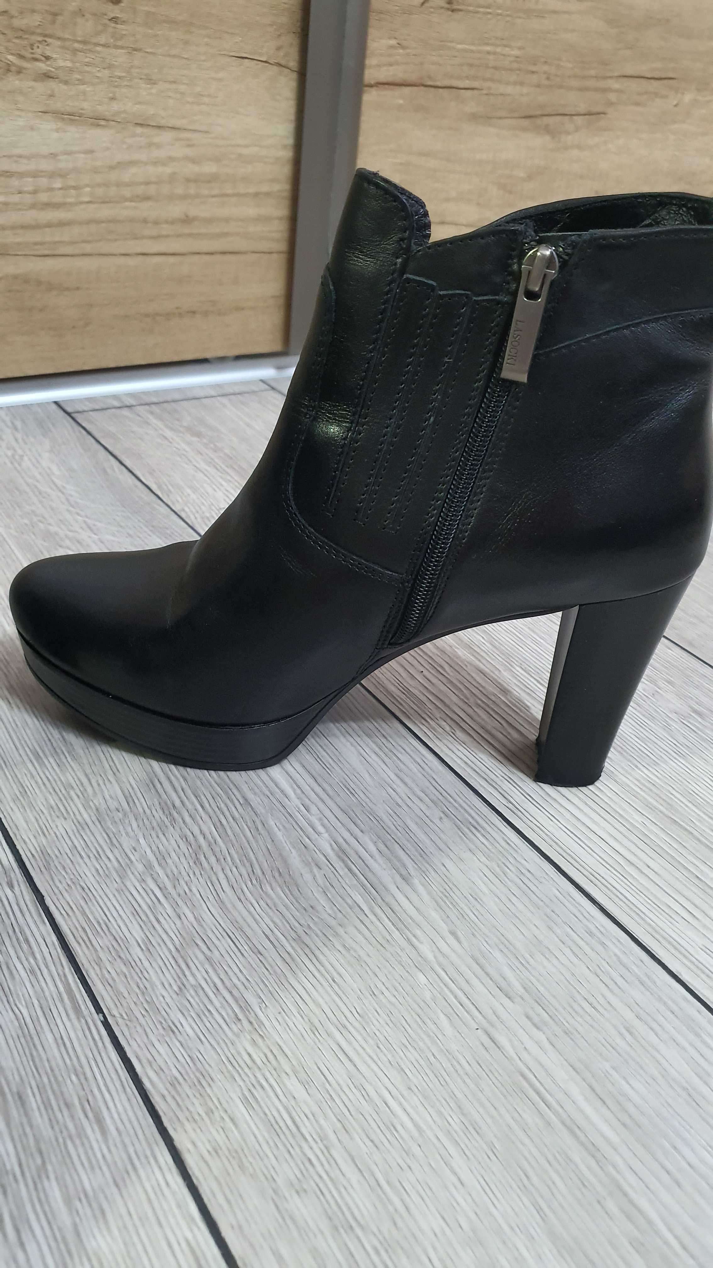 botine negre din piele