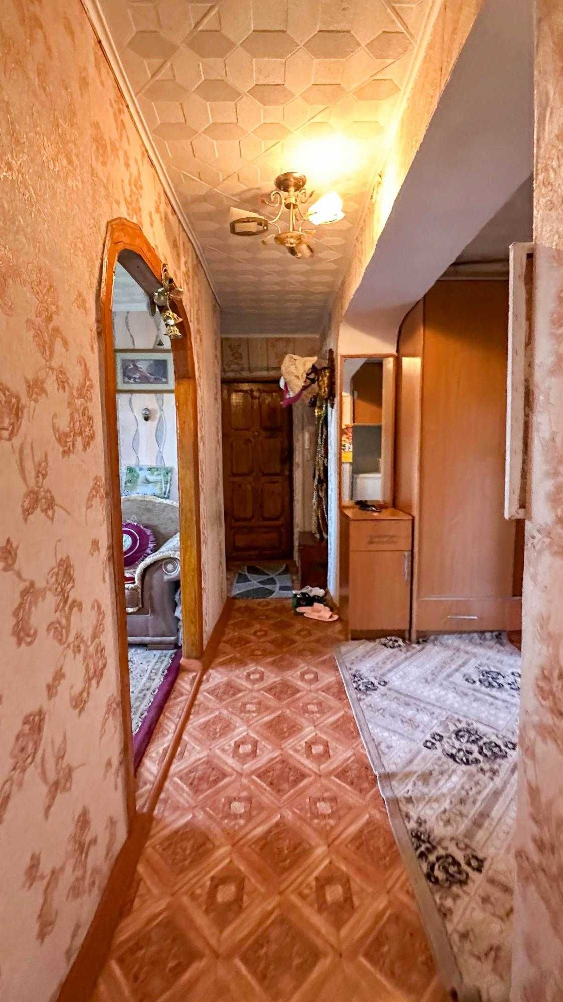 3 ком.кв центр.Рустам Империя