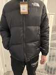 Tnf geaca black