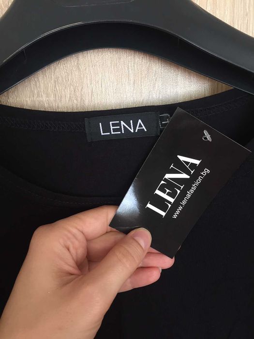 Рокля - черна с дълъг ръкав в размер L