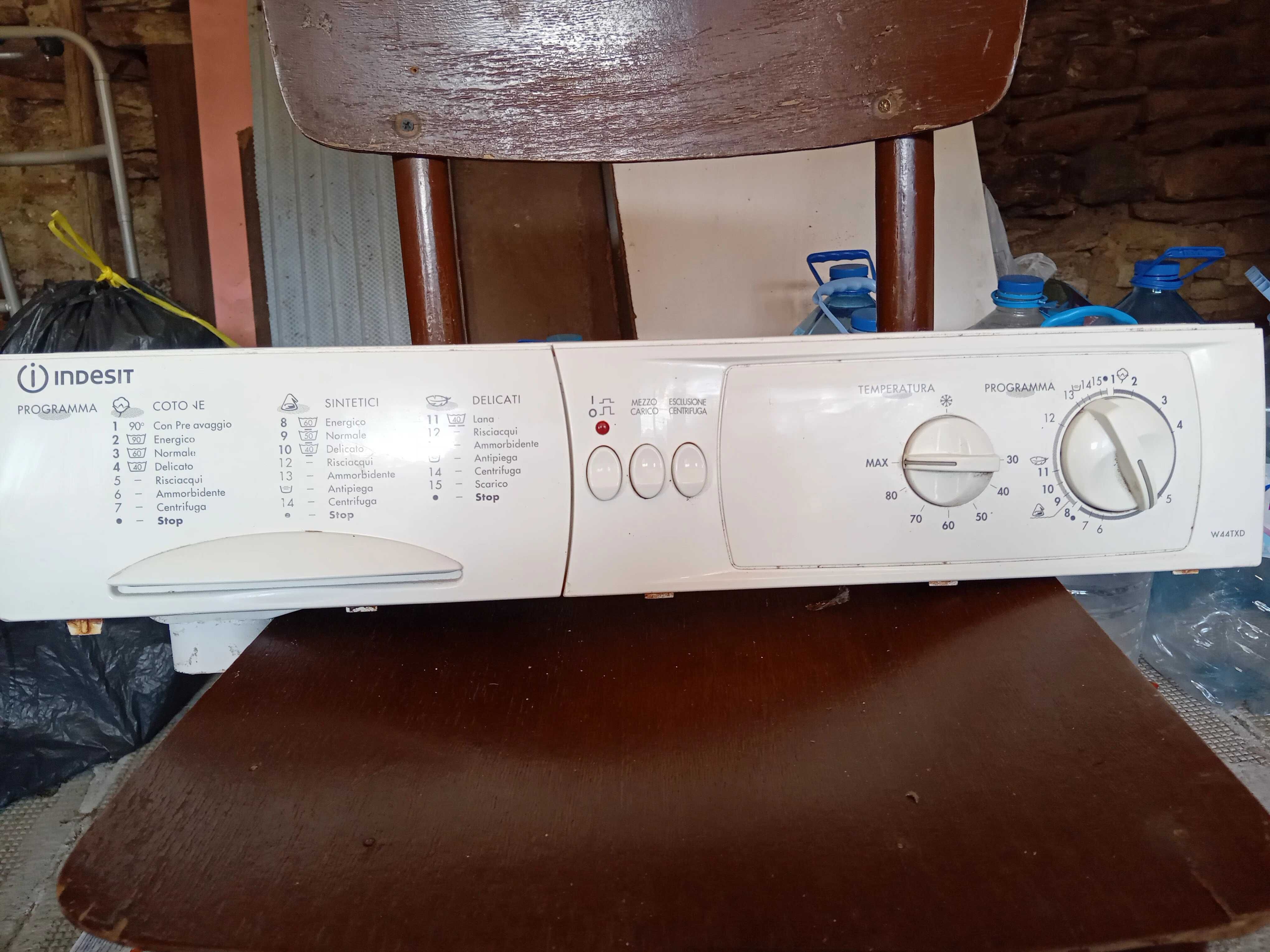 Indesit w44TXD пералня на части