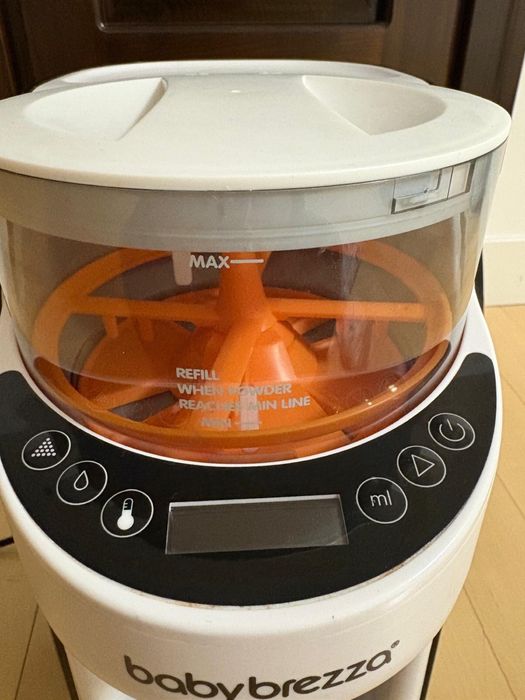 Baby brezza  aparat de facut lapte praf