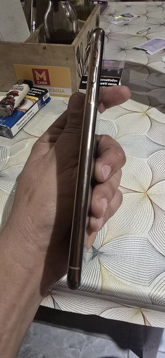iPhone xs max 64gb