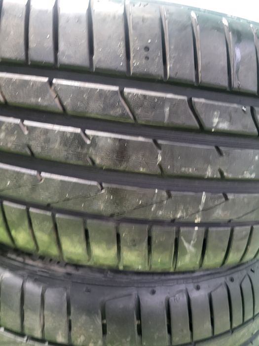 4 бр летни гуми 245/45/17 Hankook