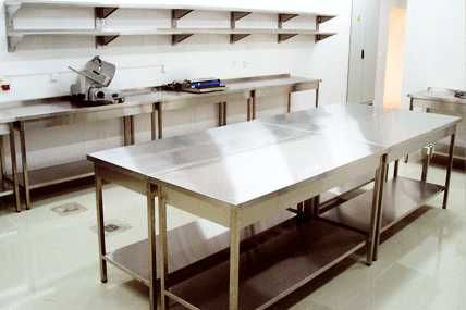 Кухонные Столы, для Столовой. Стеллажи