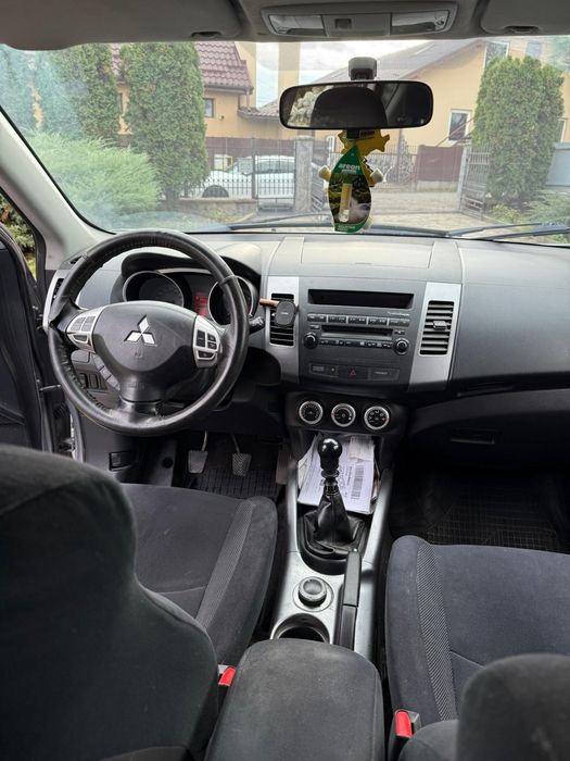 Mitsubisi  2000 diesel