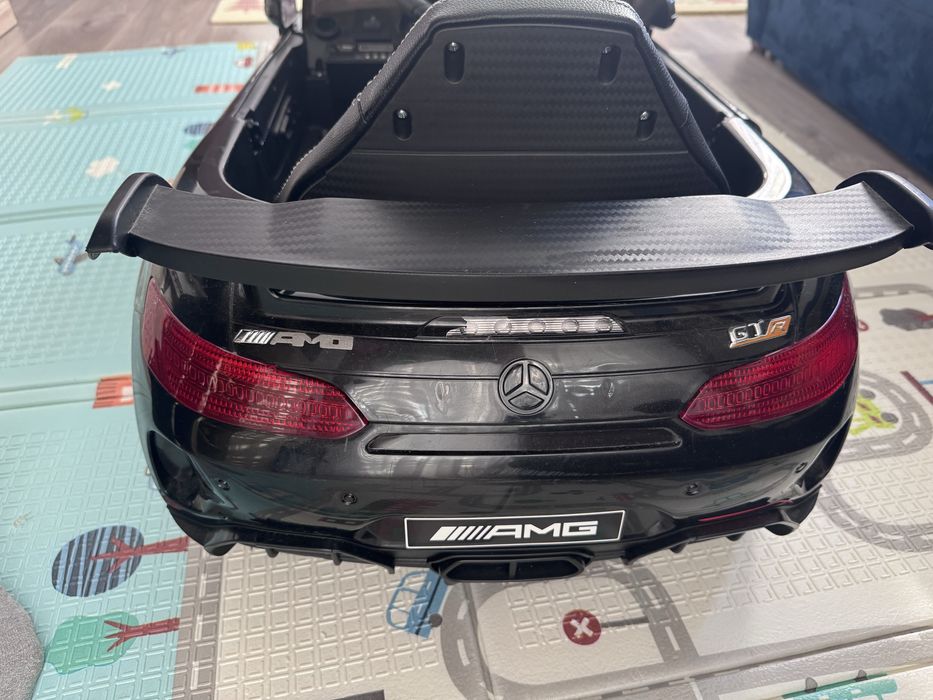 Masinuta copii mercedes Amg