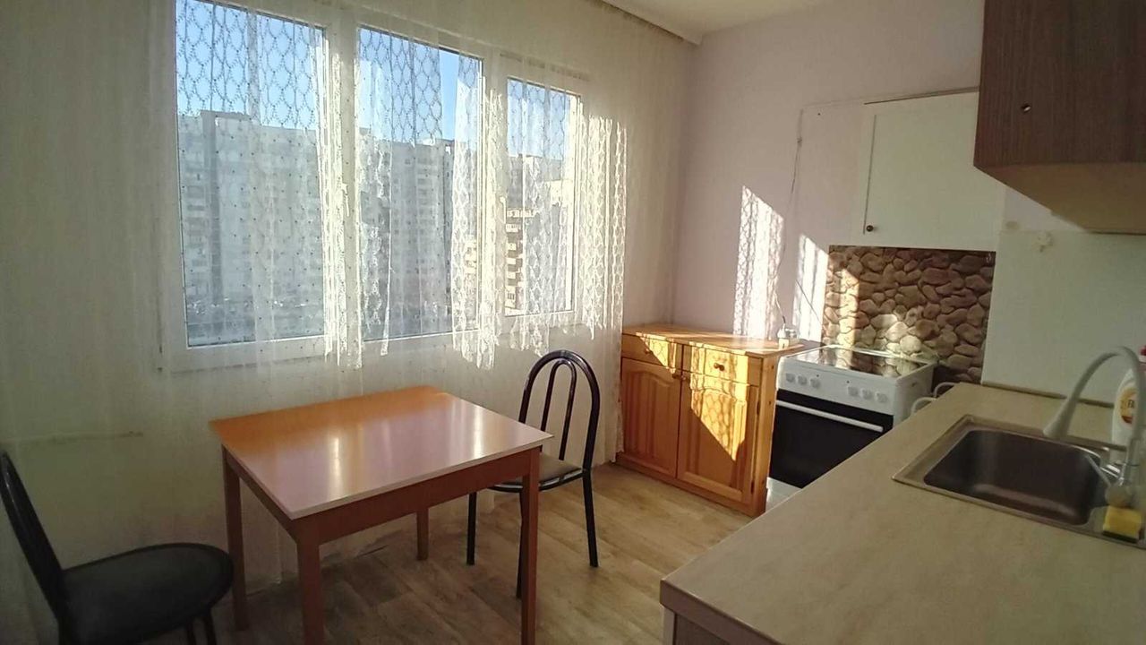 Дава се под наем Едностаен апартамент в София, Младост 4 - 44 кв.м за 331.5 € - Снимка #3