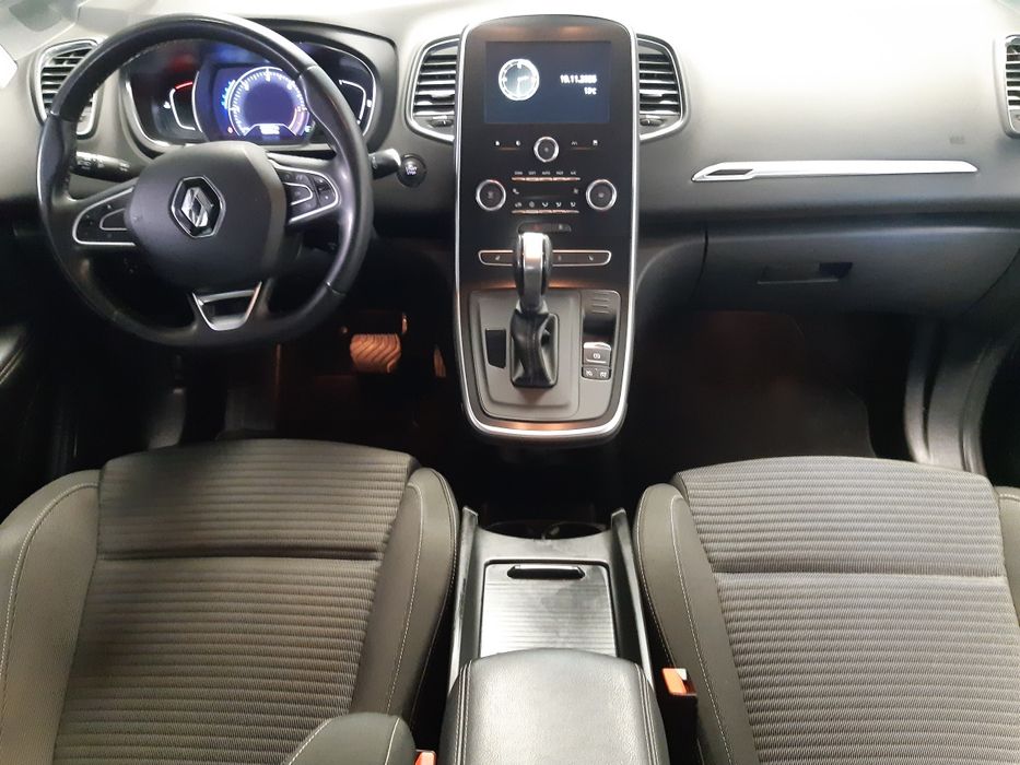 Renault Grand Scenic 2019  7 Locuri