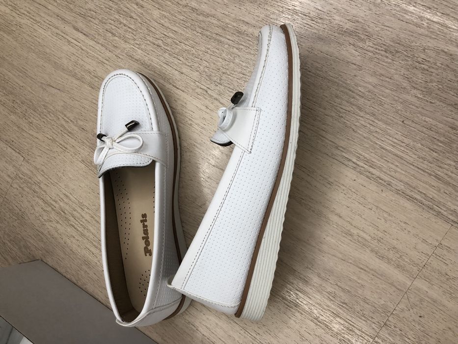 Продам женские туфли