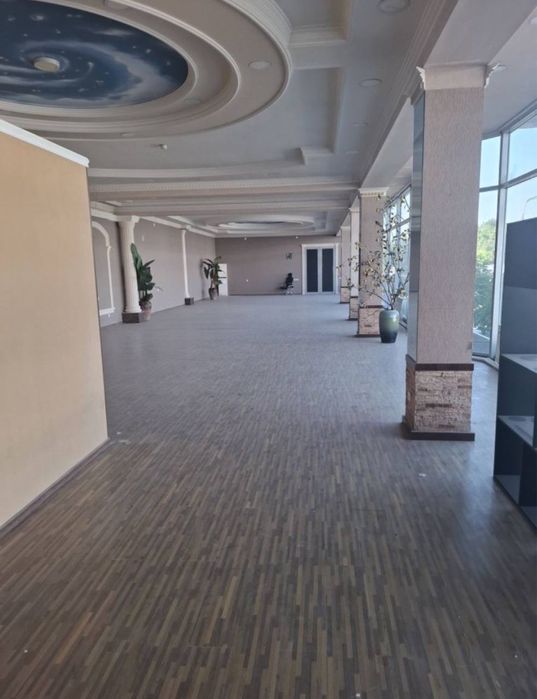 Срочно аренда офис Showroom 240 кв м Вдоль дороги Сурер Цена!