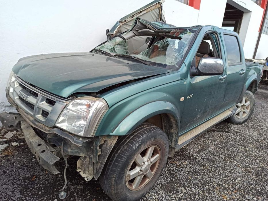 Isuzu D max .nissan juke.dezmembrez