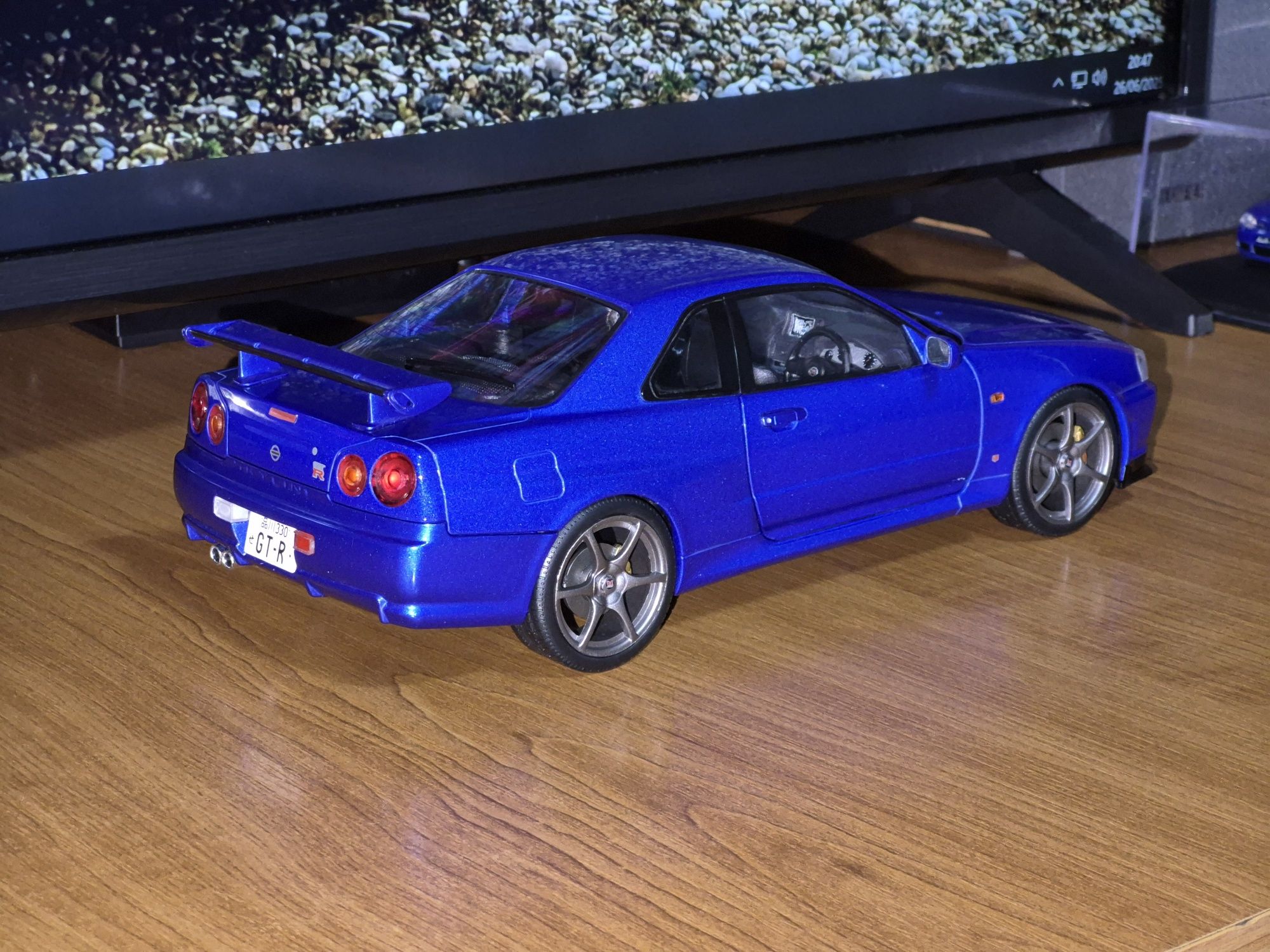 Macheta auto 1 18 Nissan GT-R R34