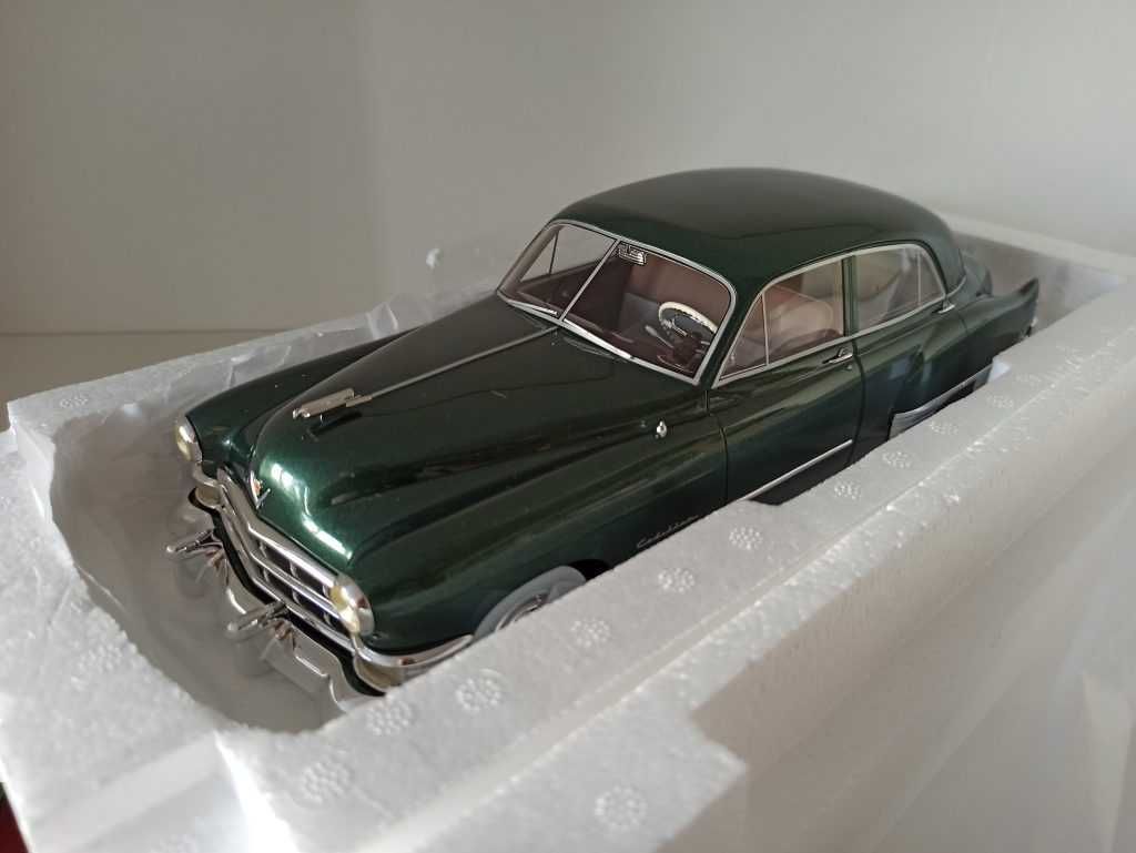 Macheta Cadillac Serie 62 Touring Sedan 1949 - CMF 1/18