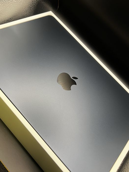 MacBook Air M4 (2025) – Midnight 512GB